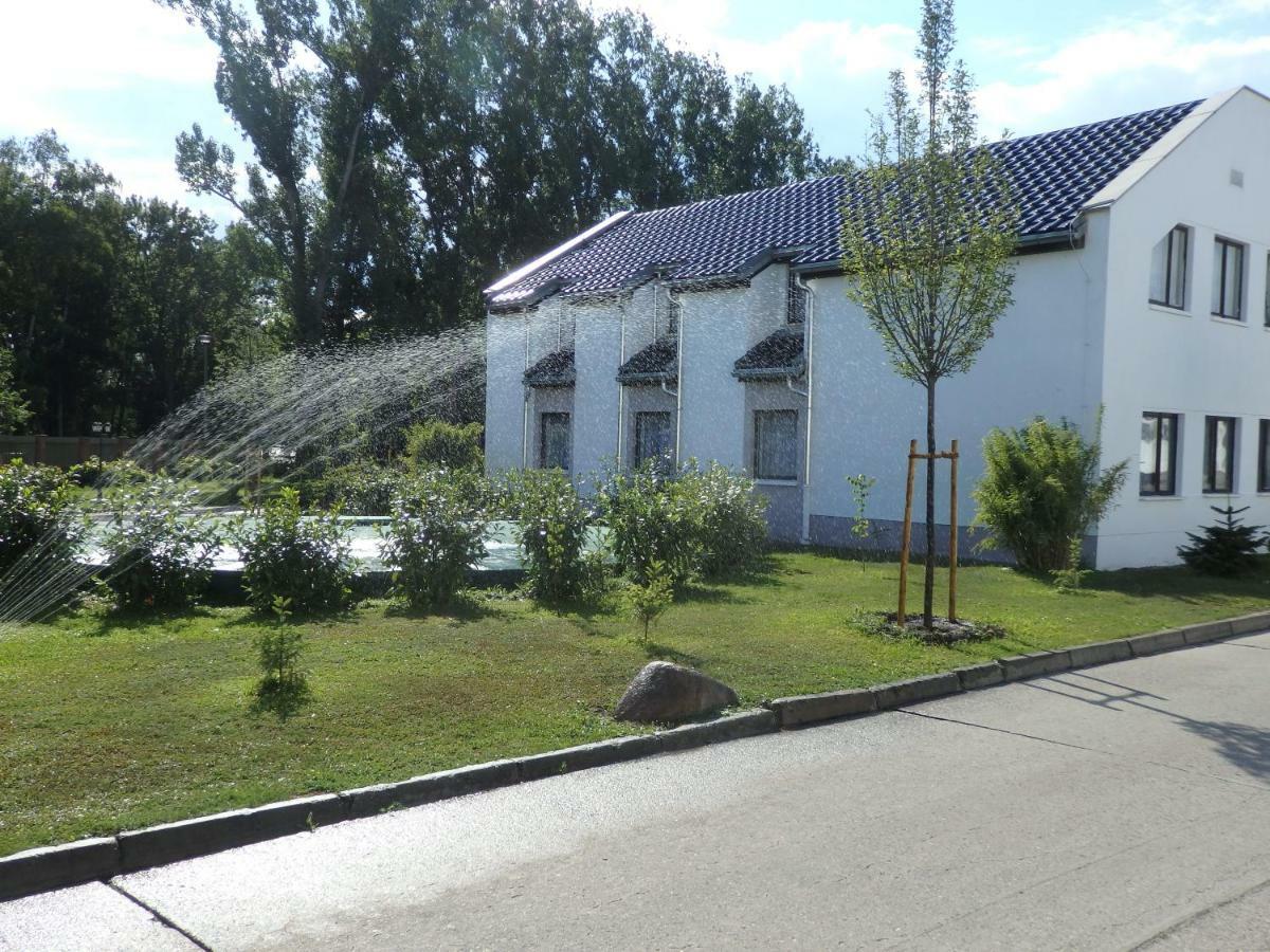 Hotel Zur Saale Weißenfels Exterior foto