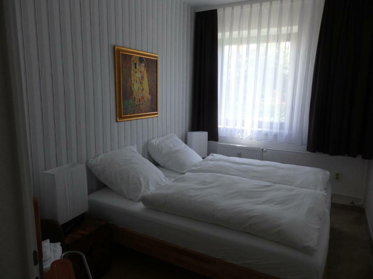 Hotel Zur Saale Weißenfels Exterior foto